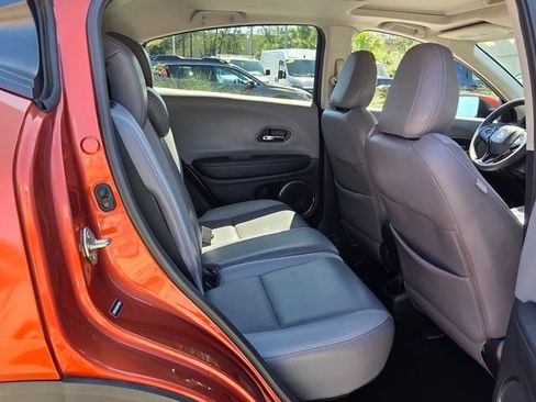 Used 2019 Honda HR-V EX image 16