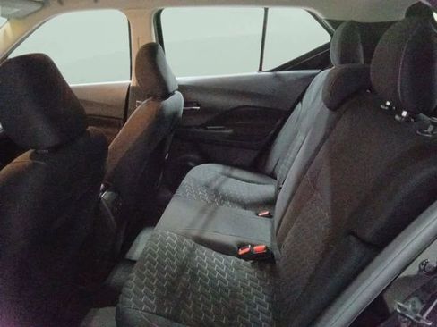 Used 2023 Nissan Kicks SV image 24