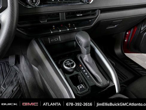 Used 2023 Chevrolet Colorado Trail Boss w/ Technology Package image 16