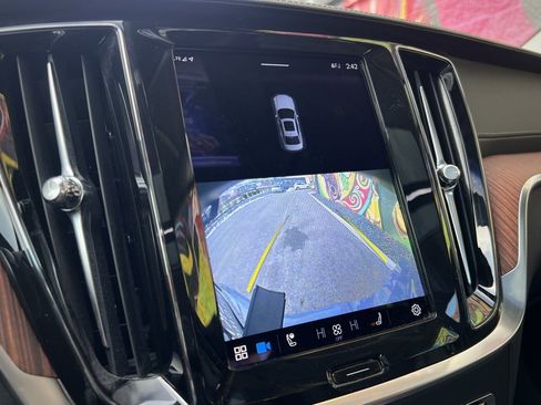 Used 2023 Volvo S60 B5 Ultimate image 58