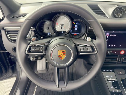 Used 2026 Porsche Macan S AWD/4WD image 18