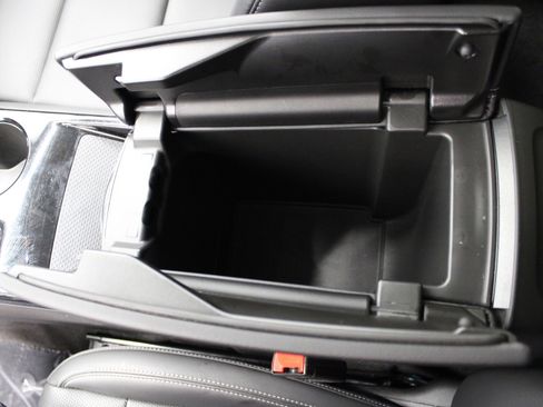 Used 2024 Buick Envision Preferred image 34