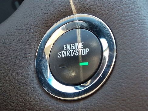 Used 2015 Cadillac XTS Luxury w/ Driver Awareness Package image 26