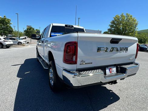Used 2025 RAM 2500 Big Horn AWD/4WD image 6
