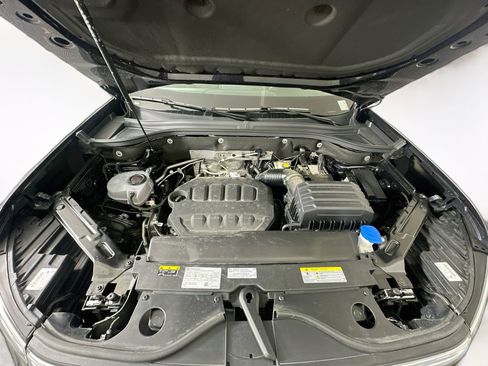 Used 2026 Volkswagen Atlas SE AWD/4WD image 33
