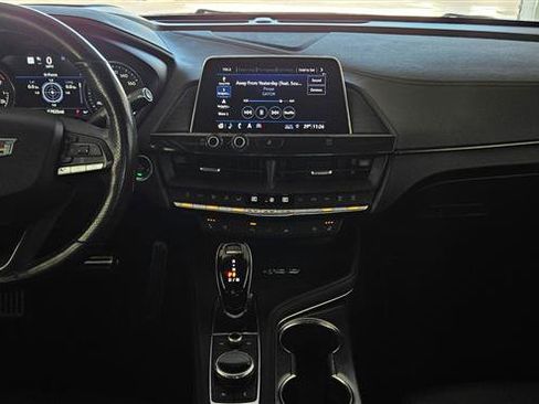 Used 2020 Cadillac CT4 V w/ Climate Package image 9