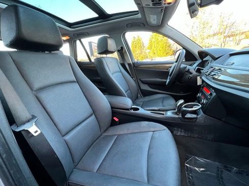 Used 2015 BMW X1 xDrive28i image 4