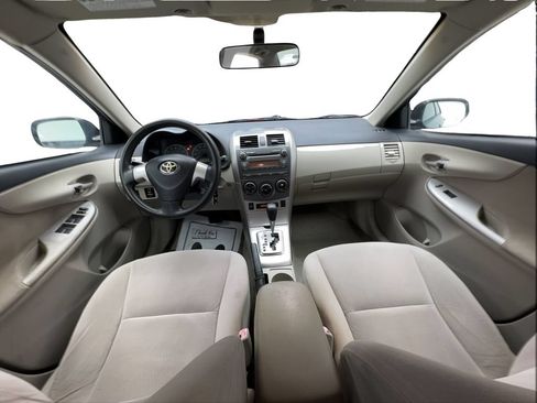 Used 2011 Toyota Corolla LE FWD image 33