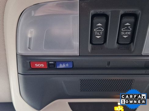 Certified 2024 Subaru Crosstrek 2.0i Premium image 34