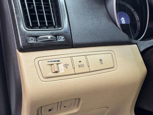 Used 2011 Hyundai Sonata Limited w/ Navigation Pkg 5 FWD image 13