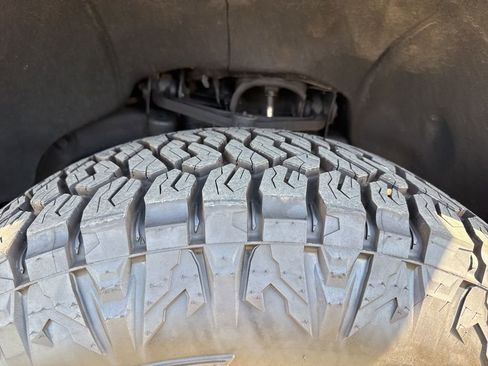 Used 2022 Chevrolet Silverado 2500 LTZ image 33