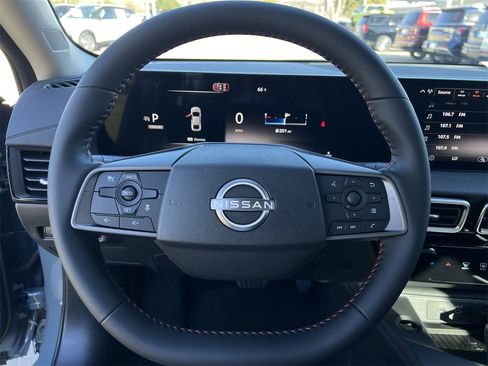 New 2026 Nissan Sentra SR image 9