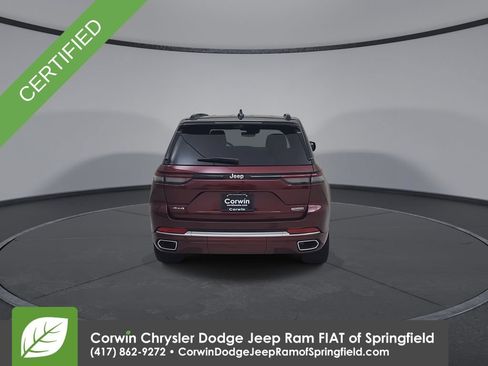 Certified 2025 Jeep Grand Cherokee Summit AWD/4WD image 13