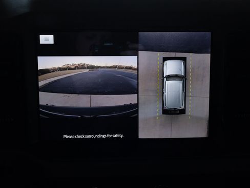 Used 2024 Ford Bronco Wildtrak image 16