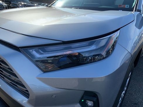 New 2025 Toyota RAV4 Limited image 29