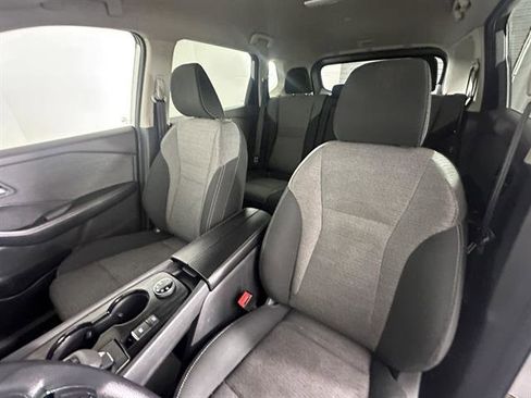 Used 2023 Nissan Rogue SV image 22