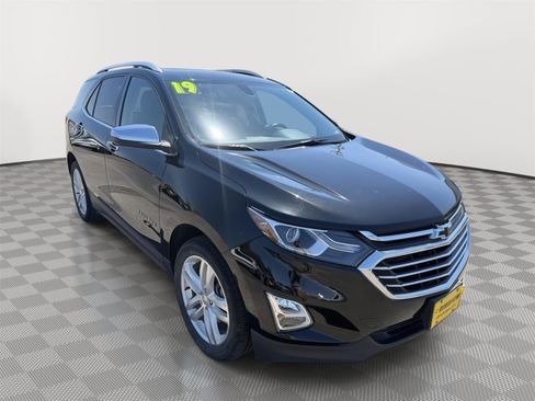 Used 2019 Chevrolet Equinox Premier AWD/4WD image 5