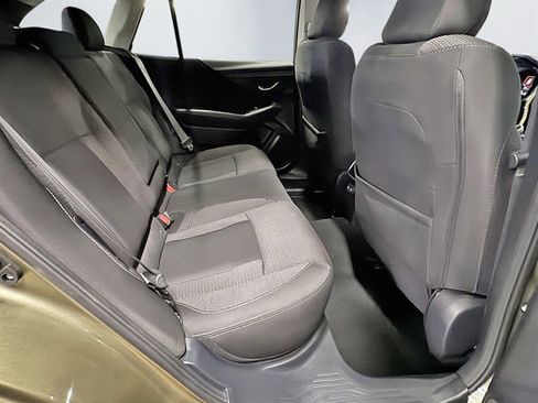 Used 2022 Subaru Outback Premium image 19