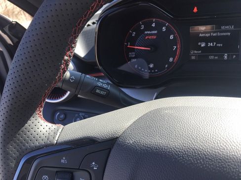 New 2026 Chevrolet Trax RS image 32