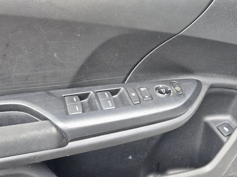 Used 2019 Honda Civic LX image 5