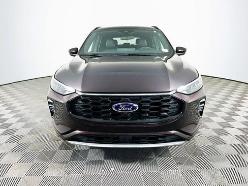 Used 2023 Ford Escape ST-Line Select w/ Tech Pack #2 image 4