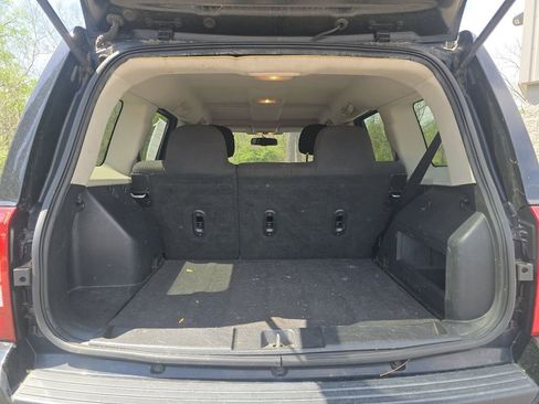 Used 2016 Jeep Patriot Latitude FWD image 13