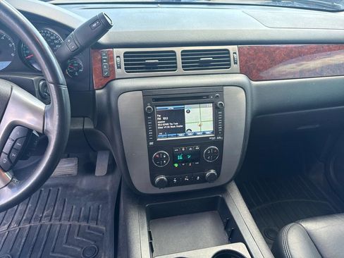 Used 2014 GMC Yukon XL SLT RWD image 10