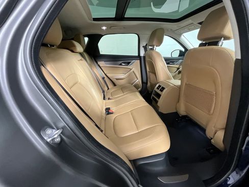 Used 2023 Jaguar F-PACE S AWD/4WD image 24