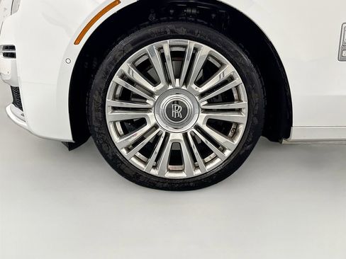 Used 2022 Rolls-Royce Ghost image 32