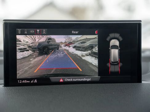 Used 2018 Audi Q7 3.0T Premium Plus w/ Premium Plus Package image 29