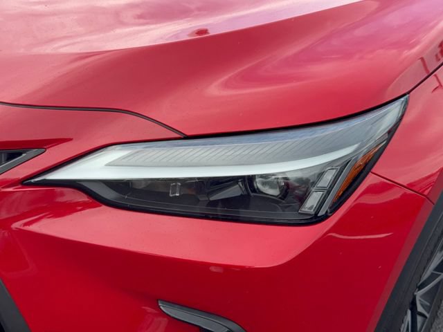 Used 2024 Lexus NX 250 FWD w/ Towing Package (2000 Lbs) image 9