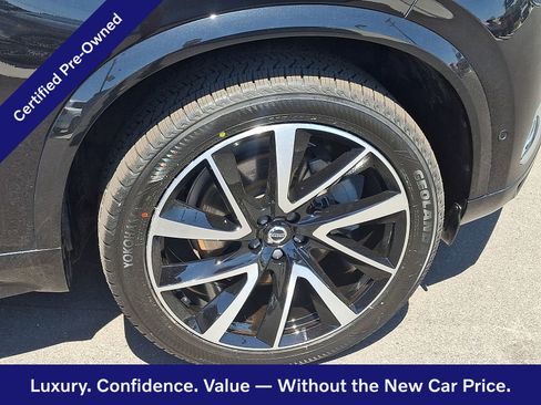 Certified 2023 Volvo XC90 B6 Plus w/ Protection Package Premier AWD/4WD image 9