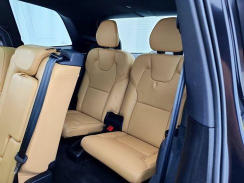 Used 2023 Volvo XC90 B6 Ultimate w/ Protection Package AWD/4WD image 27