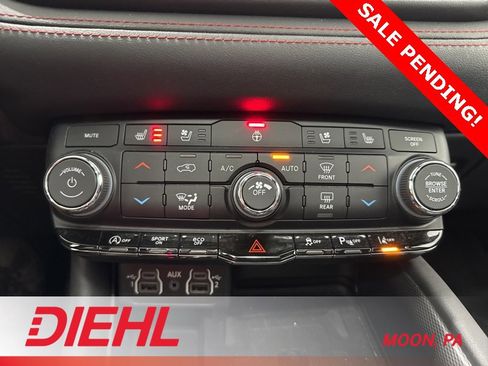 Used 2024 Dodge Durango GT image 34