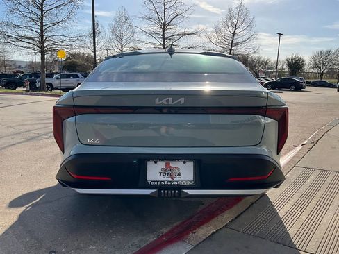 Used 2025 Kia K4 LXS image 7