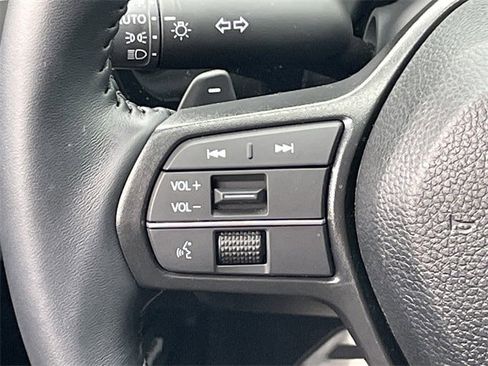 Used 2025 Honda Accord Sport image 13