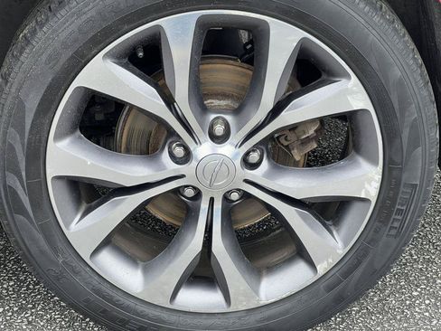Used 2017 Chrysler Pacifica Limited FWD image 14