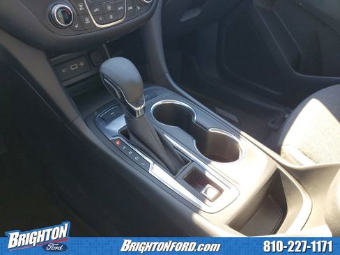 Used 2022 Chevrolet Equinox LT AWD/4WD image 28