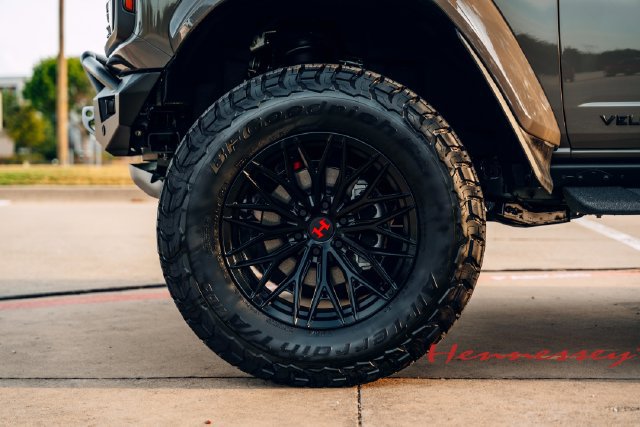 New 2026 Ford Bronco Raptor w/ Interior Carbon Fiber Pack AWD/4WD image 7