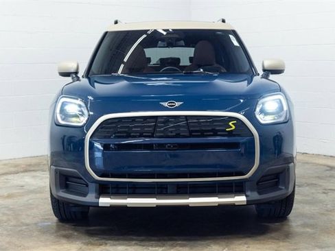 Used 2025 MINI Cooper Countryman SE w/ Comfort Package Max image 6