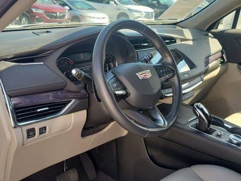 Certified 2023 Cadillac XT4 Luxury w/ Driver Awareness Package image 10