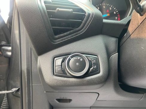 Used 2019 Ford Escape SE AWD/4WD image 22