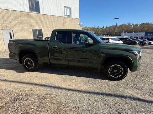 Used 2022 Toyota Tundra SR5 w/ TRD Off-Road Package AWD/4WD image 8
