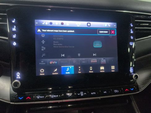 Used 2024 Jeep Wagoneer Series II w/ Flexible Seating Group image 10