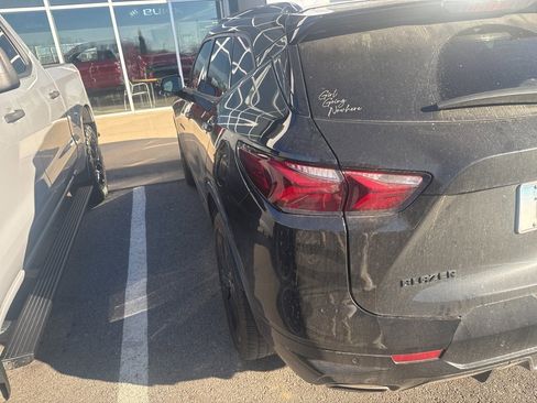 Used 2022 Chevrolet Blazer RS w/ Enhanced Convenience Package image 5