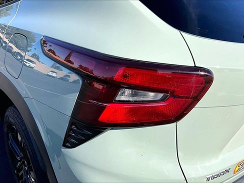 Used 2025 Chevrolet Trax ACTIV w/ Driver Confidence Package image 27