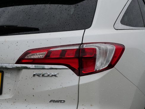 Used 2017 Acura RDX w/ Advance Package AWD/4WD image 8