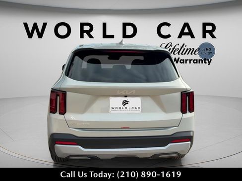 New 2026 Kia Sorento LX image 4