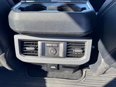 Used 2025 Ford F250 Lariat w/ Chrome Package image 16