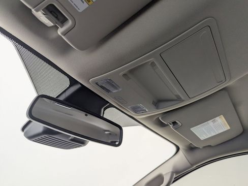 Used 2019 Ford Ranger XLT w/ Equipment Group 302A Luxury image 17